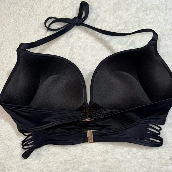 Victoria’s Secret size 34D push-up, black swimsuit top. Perfect condition🖤 - Picture 4 of 10